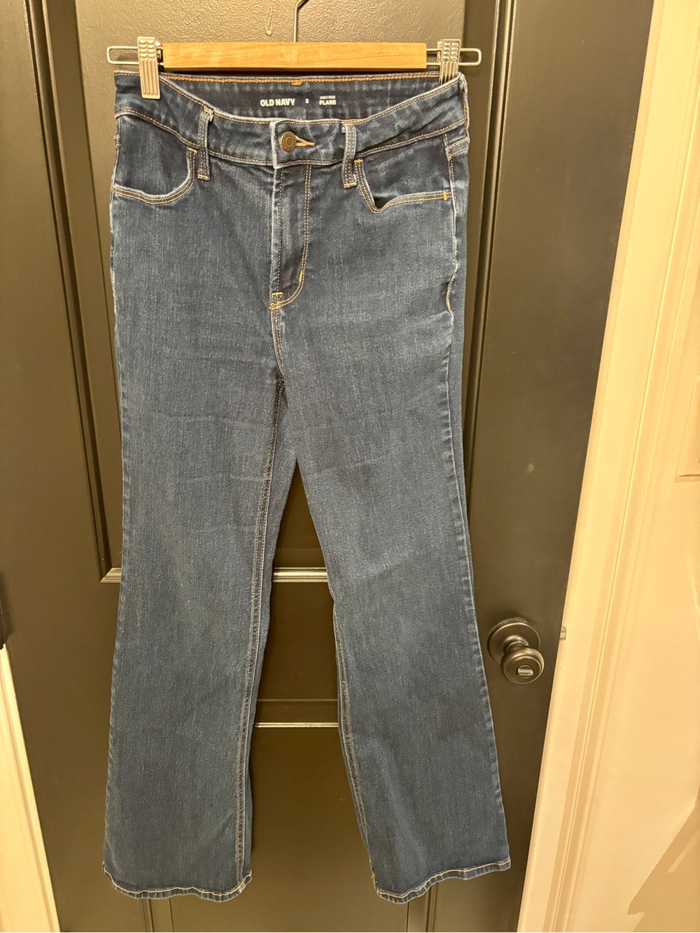 Old Navy Blue Flare Jeans - Dark Wash